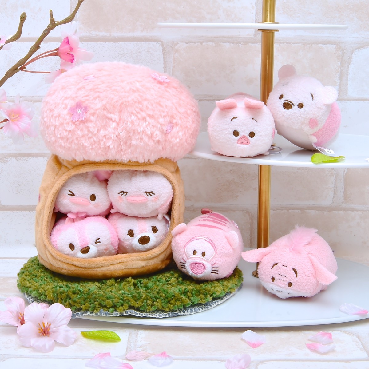 桜色に染まって春らしく！ディズニーストア「ツムツム ぬいぐるみ