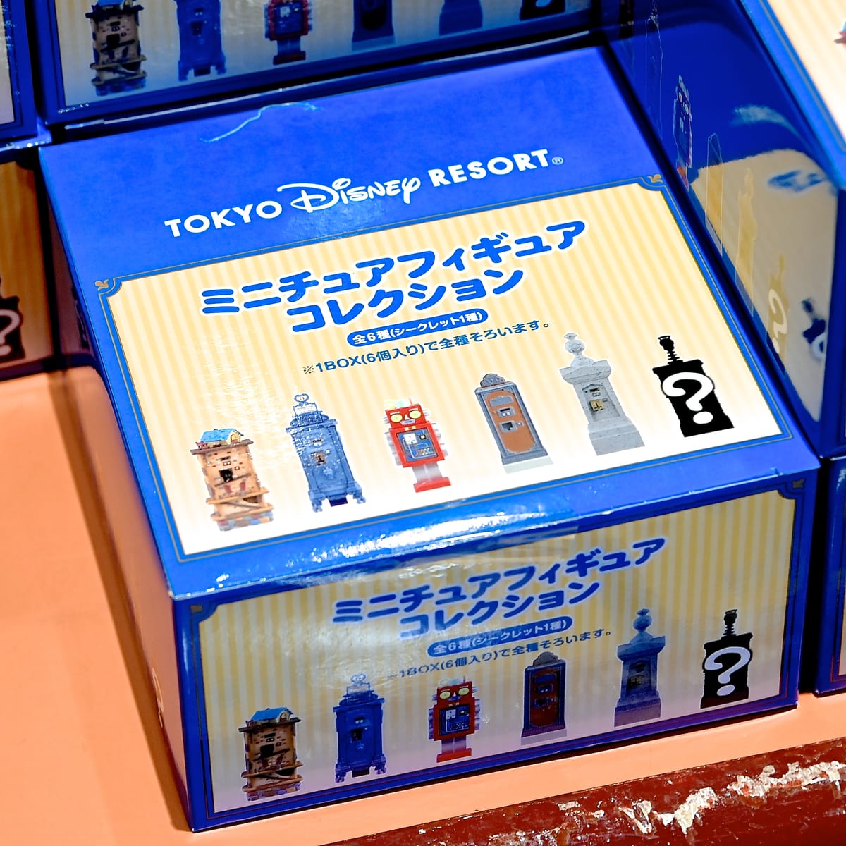 アトラクションのファストパス発券機！東京ディズニーランド フィギュアコレクション -