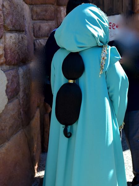 コートが素敵な冬服ジャスミンたち アラビアンコーストキャラクターグリーティング