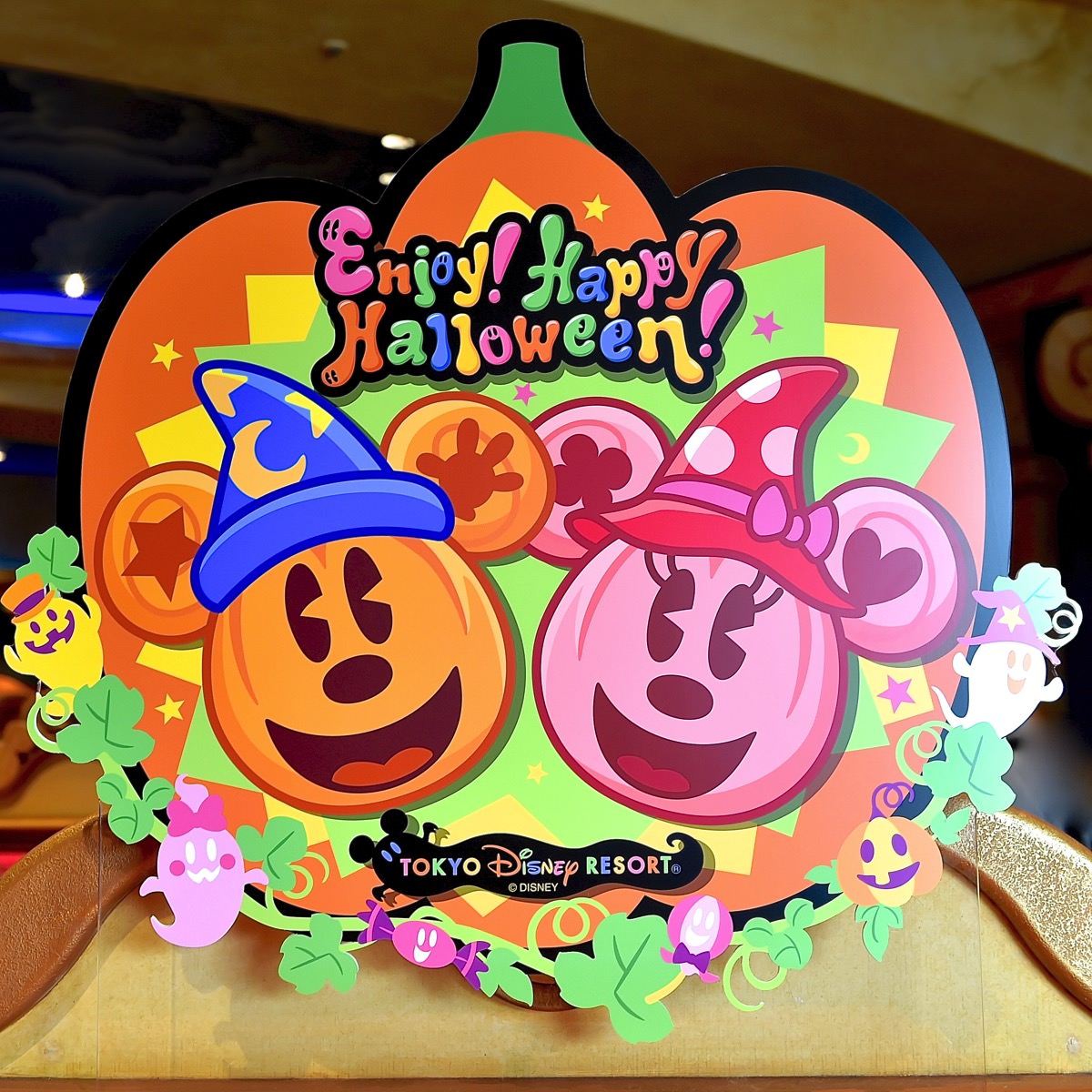 かぼちゃやアイコンおばけモチーフ ディズニーハロウィーン15スペシャルグッズ