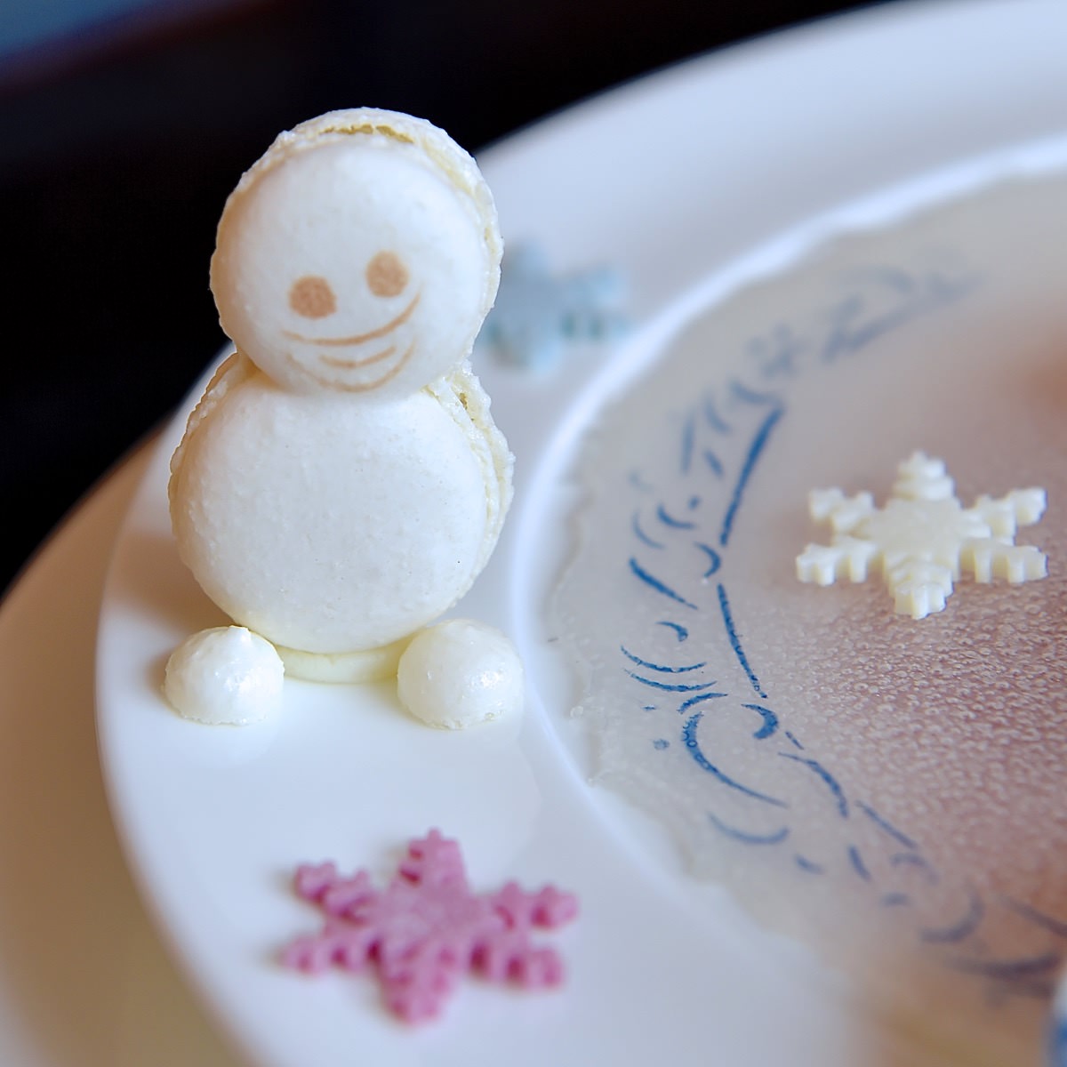 スノーギースマカロン　砂糖菓子雪の結晶