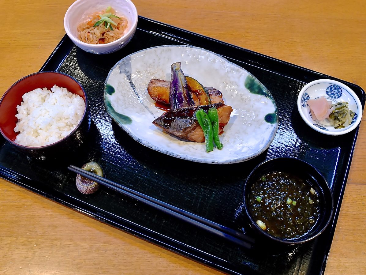 レストラン櫻本日の魚料理