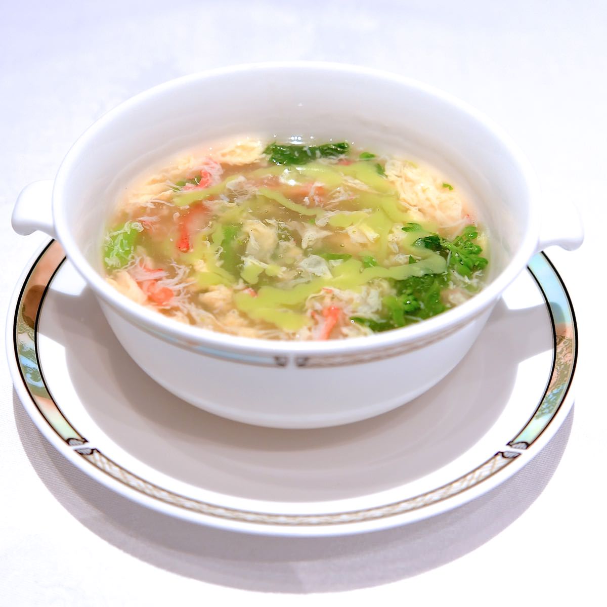 蟹肉と菜の花入り玉子スープ