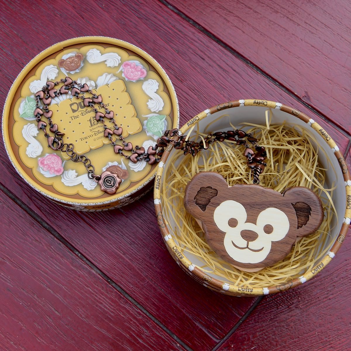 Q-pot.×ダッフィーコラボ クッキーサンドネックレス Disney-