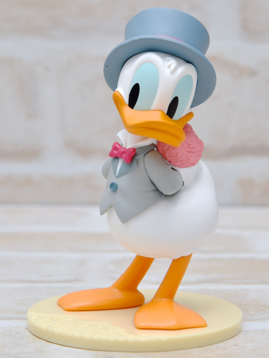  ディズニーキャラクターズ LOVERS MOMENTS -Donald Duck-グレー