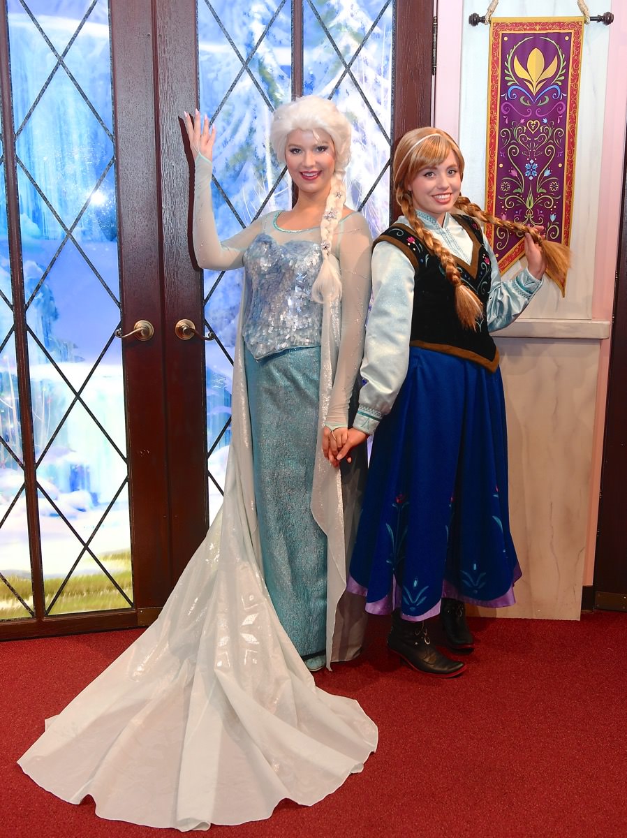 アナと雪の女王 4キャラに会える ディズニー カリフォルニア アドベンチャー パーク アニメーション アカデミー館 グリーティング
