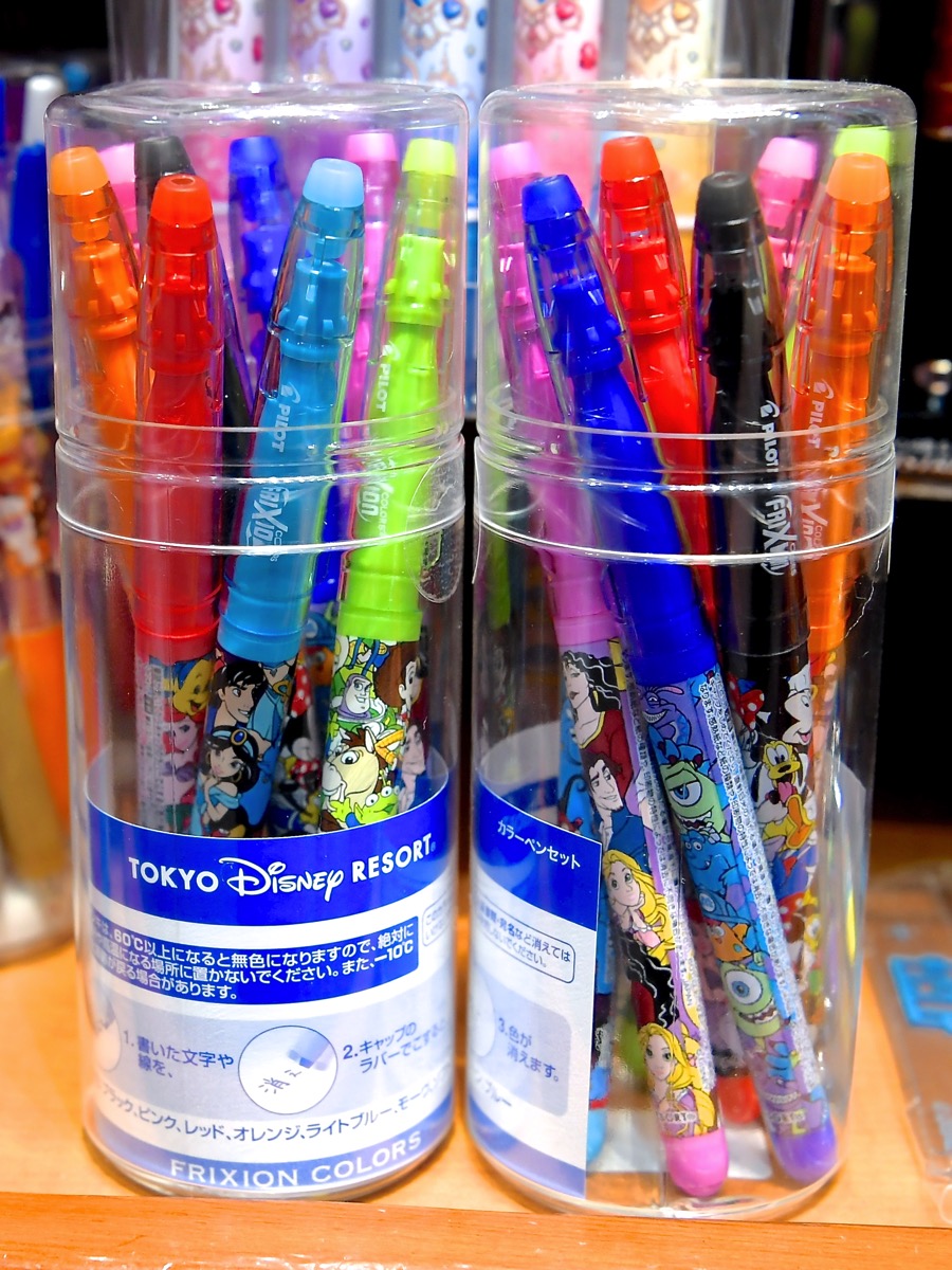 お土産に便利なセットや多機能ペンも充実 東京ディズニーランド 17秋冬 ボールペンまとめ