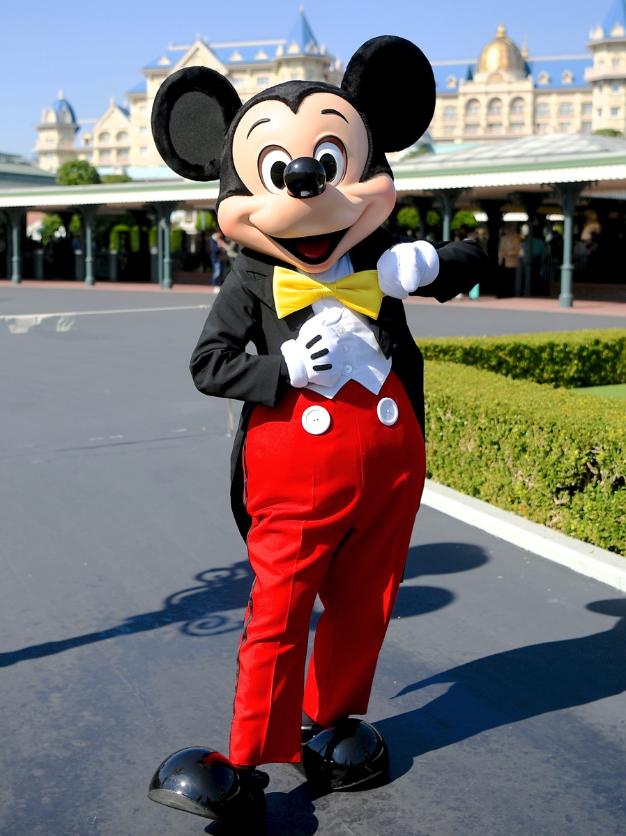 お誕生日をお祝い！東京ディズニーランド“ミッキーマウス”スクリーンデビューグッズ