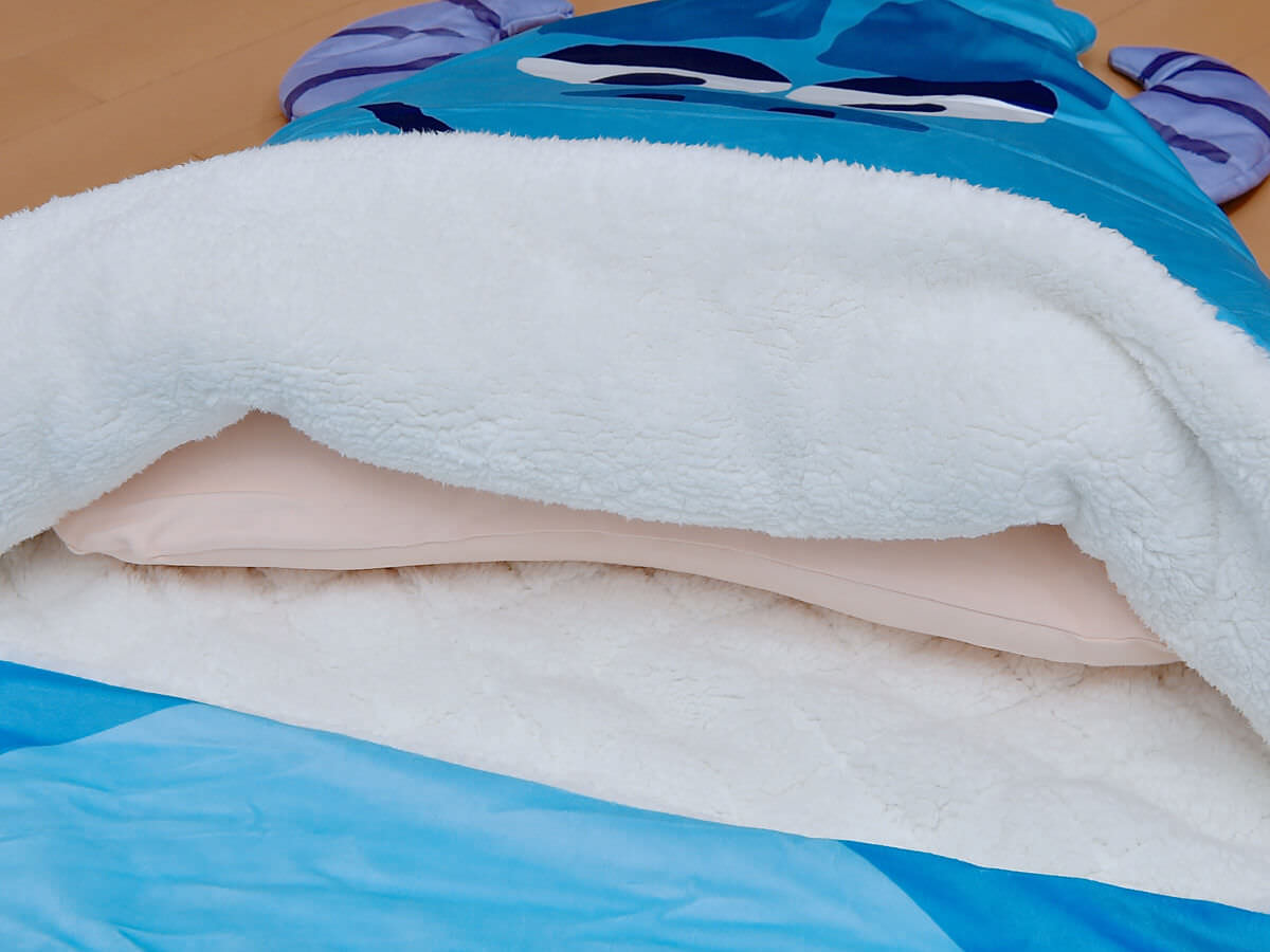 ベルメゾン“サリー”なりきり寝袋　枕