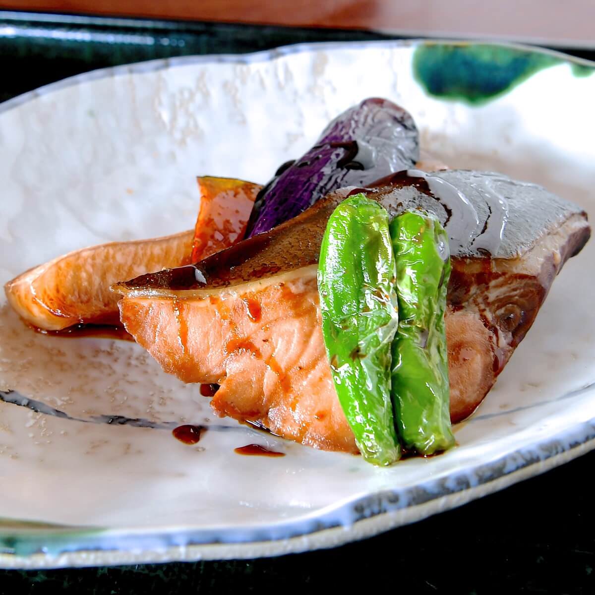 レストラン櫻本日の魚料理アップ