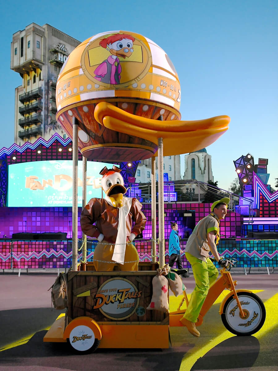ダックファミリー勢揃い！ディズニーランド・パリ “Disney FanDaze”Dance Your DuckTales Parade