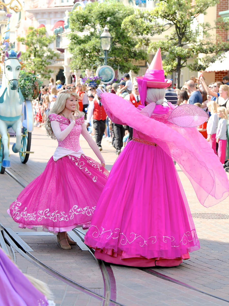 Disneyland Paris Disney Stars On Parade 28