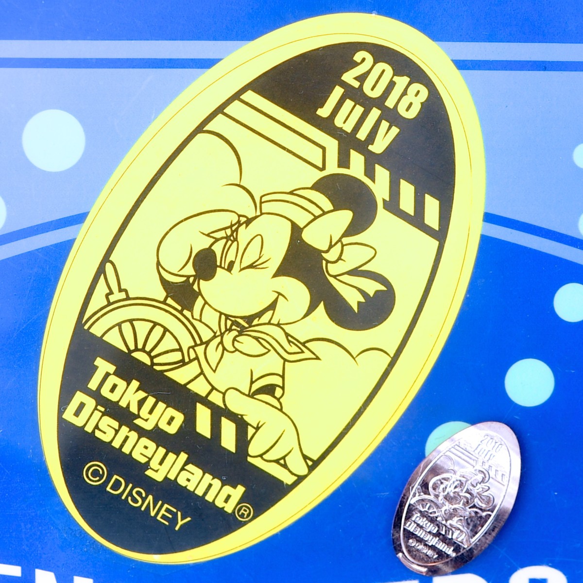 東京ディズニーランド　トゥモローランドテラス横　7月マンスリーメダル　セーラーミニー
