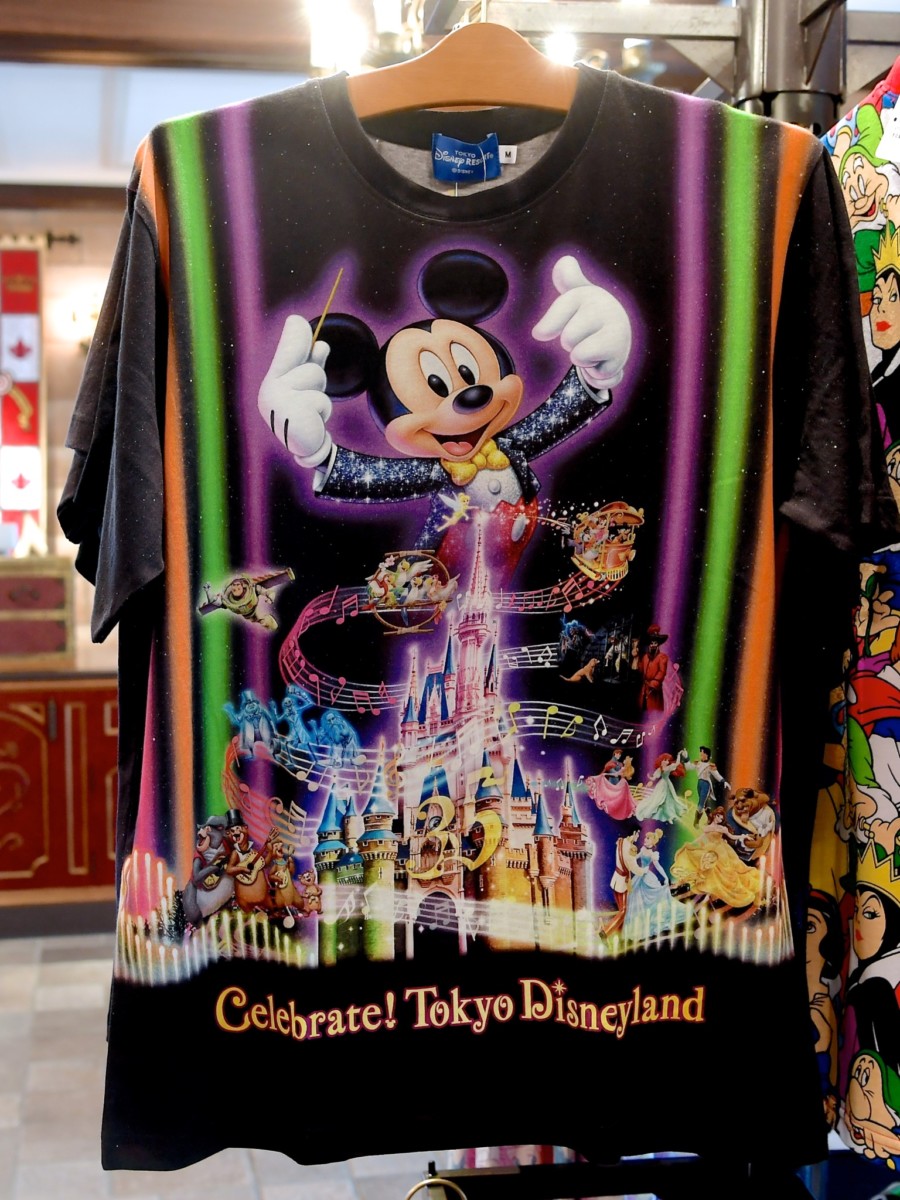 Celebrate TokyoDisneylandTシャツ