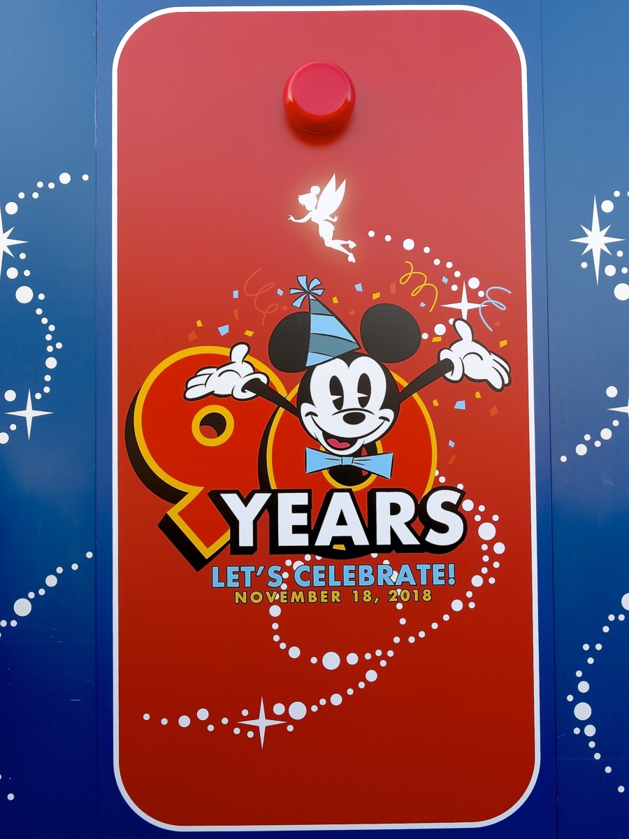 90周年を一緒にお祝い 東京ディズニーランド ミッキーマウスデコレーション