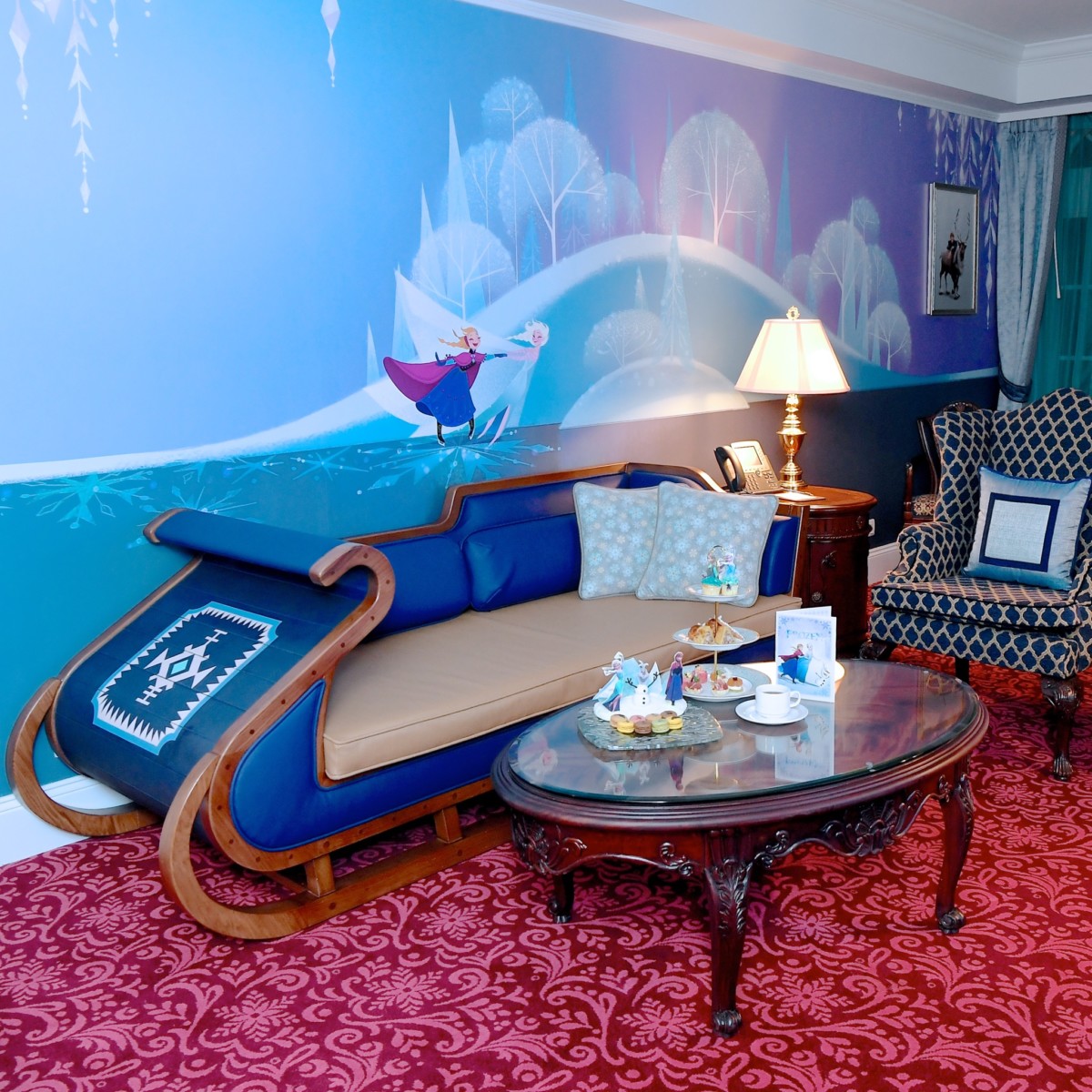 香港ディズニーランド・ホテル「アナと雪の女王スイート」