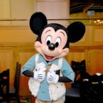 ディズニー・グランド・カリフォルニアン・ホテル＆スパ「ストーリーテラー・カフェ」キャラクター・ダイニング　ミッキーマウス
