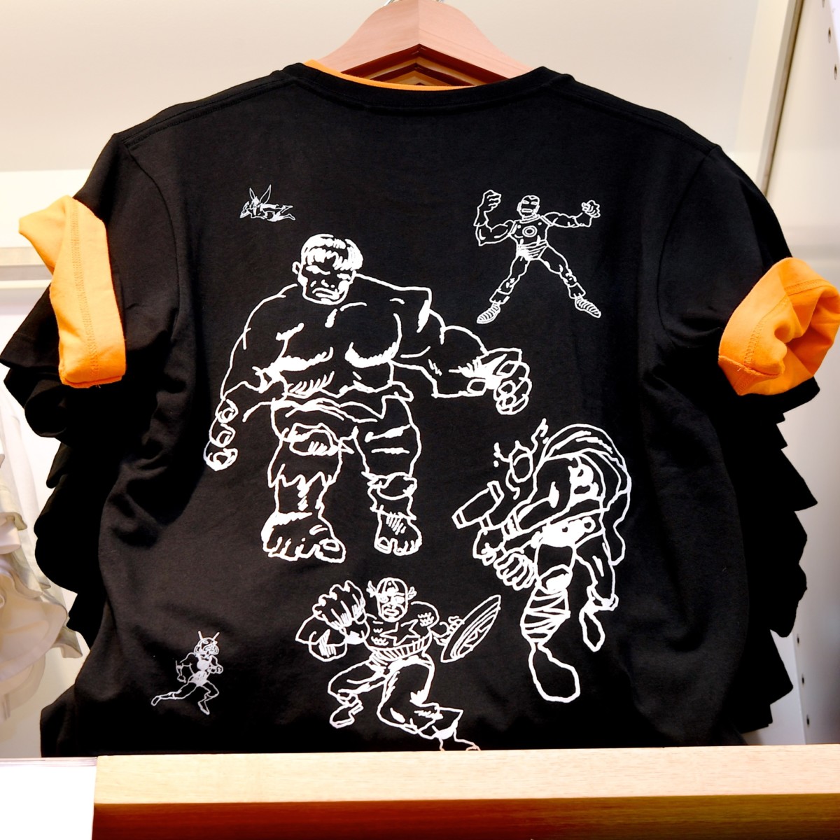 ジェイソン・ポランが描くポップなデザイン！ユニクロ UT「マーベル」Tシャツ