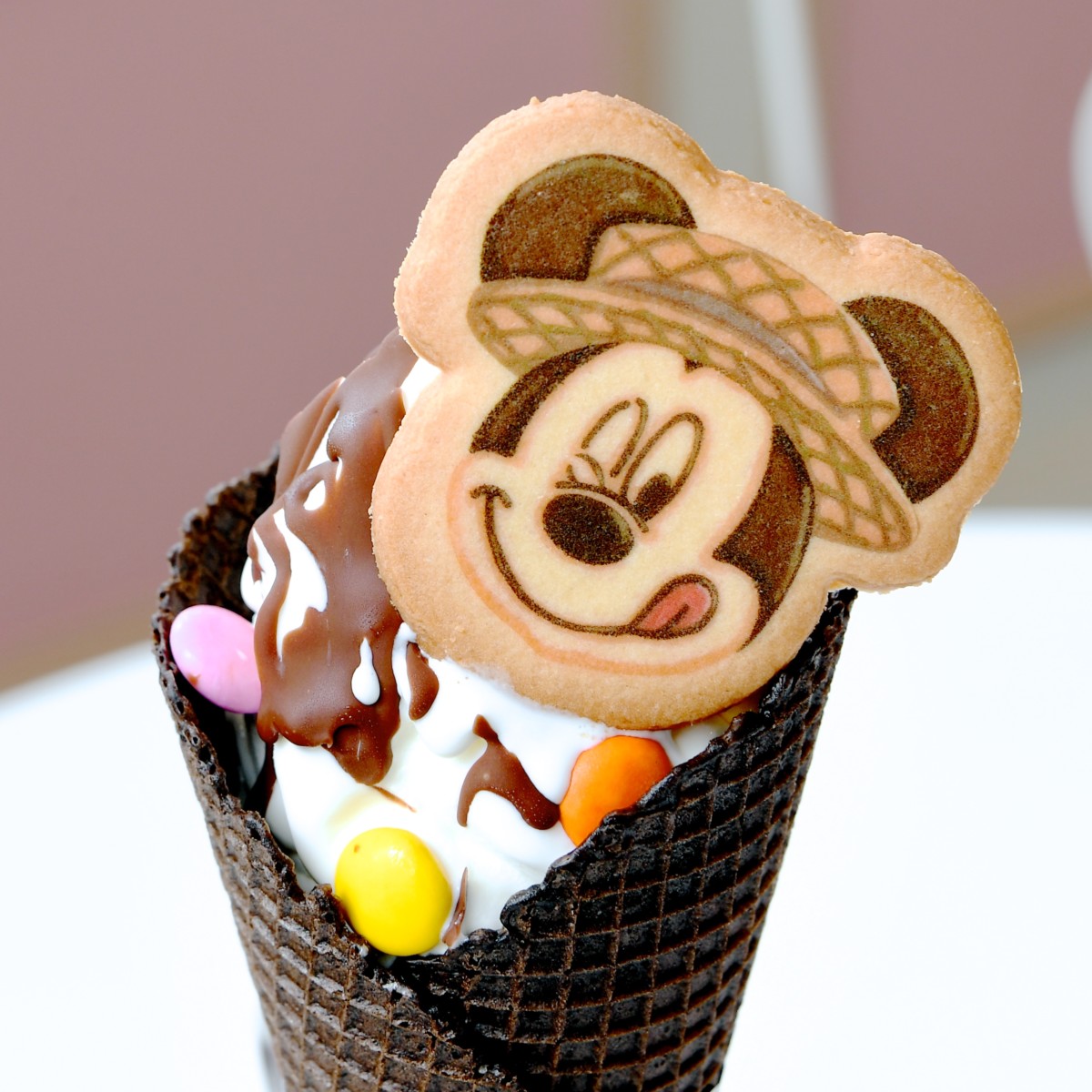ポップでかわいいトッピング 東京ディズニーランド Pink Pop Paradise ソフトクリーム チョコレート