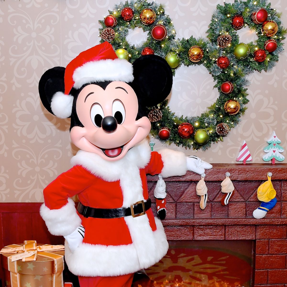 早者勝ち！ Disneyミッキーマウス•サンタのXmasエアブローライト(約