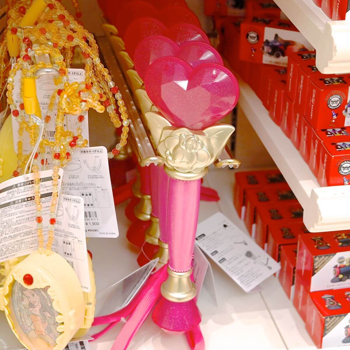 バトンを振ると音と光が楽しめる 東京ディズニーランド ミニーマウス 光るおもちゃ お土産