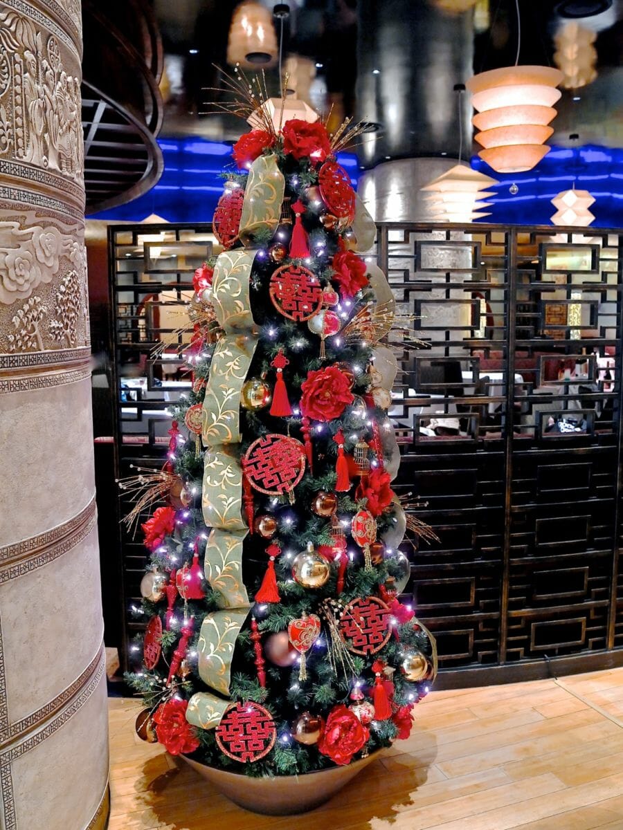 シルクロードガーデンレストラン　クリスマスツリー