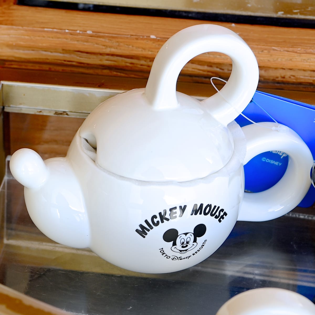「ミッキーマウス」蓋付きマグカップ　白1