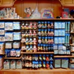 Iphoneに加え多機種対応も続々 東京ディズニーランド21スマートフォンケースまとめ