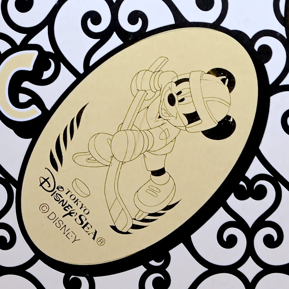 ホッケーをするミッキーマウスデザインスーベニアメダル