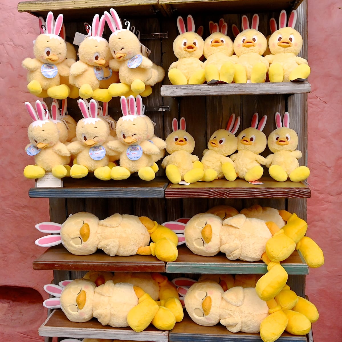 春の装いのミッキーマウスたちとうさピヨ！東京ディズニーシー2021 