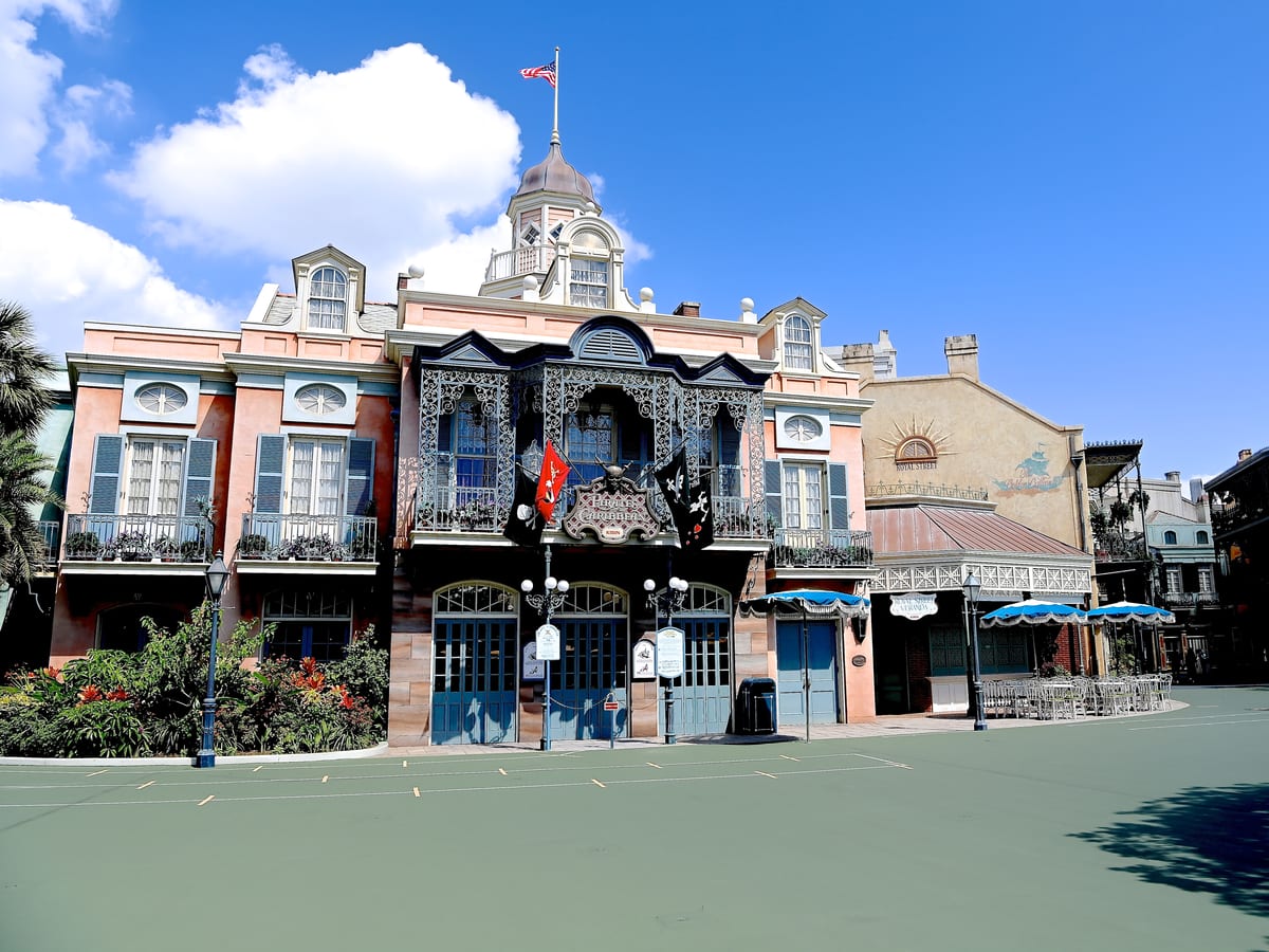 カリブの海賊 外観