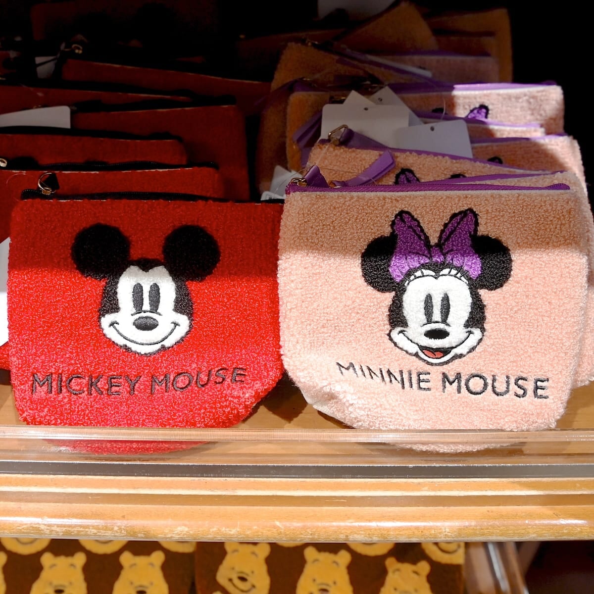 東京ディズニーランド サガラ刺繍ポーチお土産