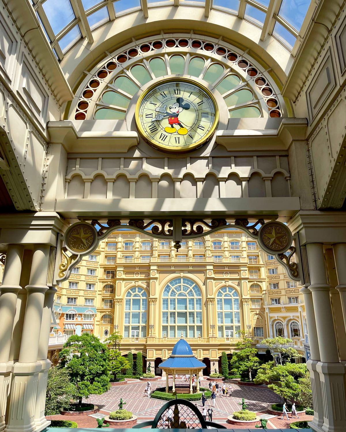 東京ディズニーランド・ステーション駅舎時計