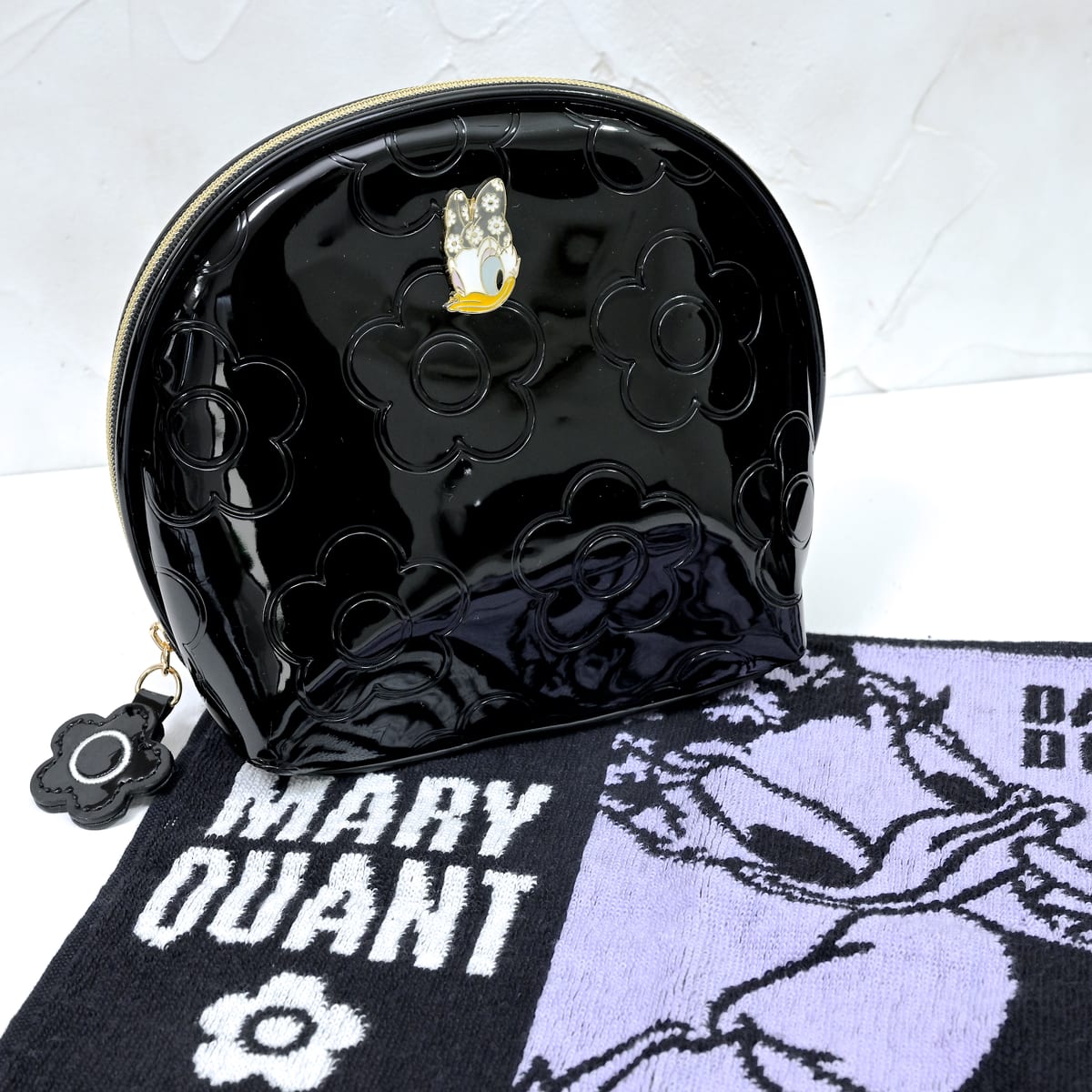 【MARY QUANT】デイジー ポーチ DAISY DUCK 85YEARS