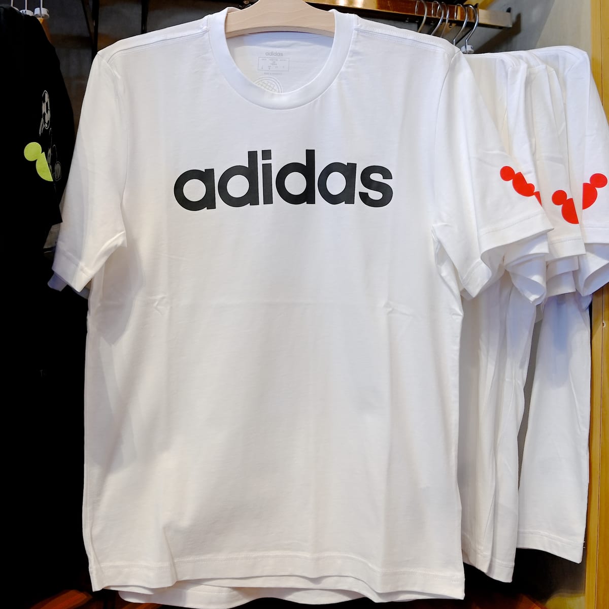Tシャツ〈adidas〉ミニーマウス テニス