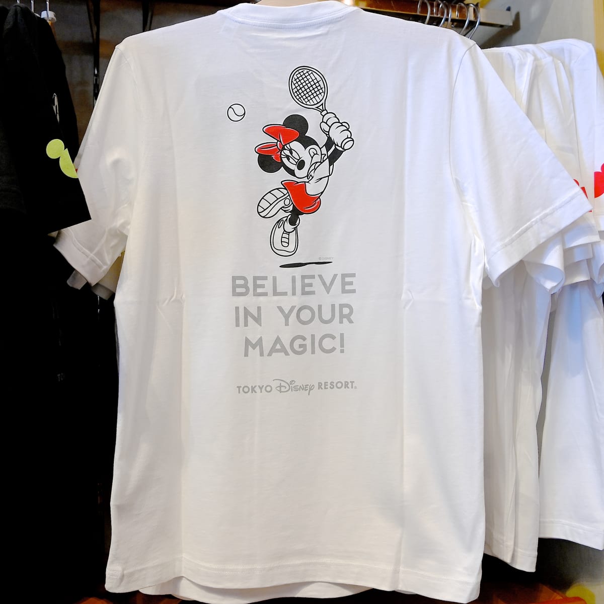 Tシャツ〈adidas〉ミニーマウス テニスバックデザイン