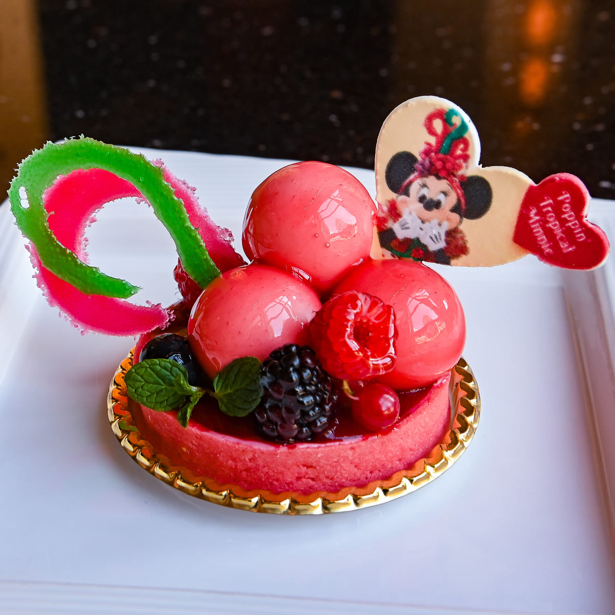 ハイピリオン・ラウンジ“トータリー・ミニーマウス2022”スペシャルケーキ