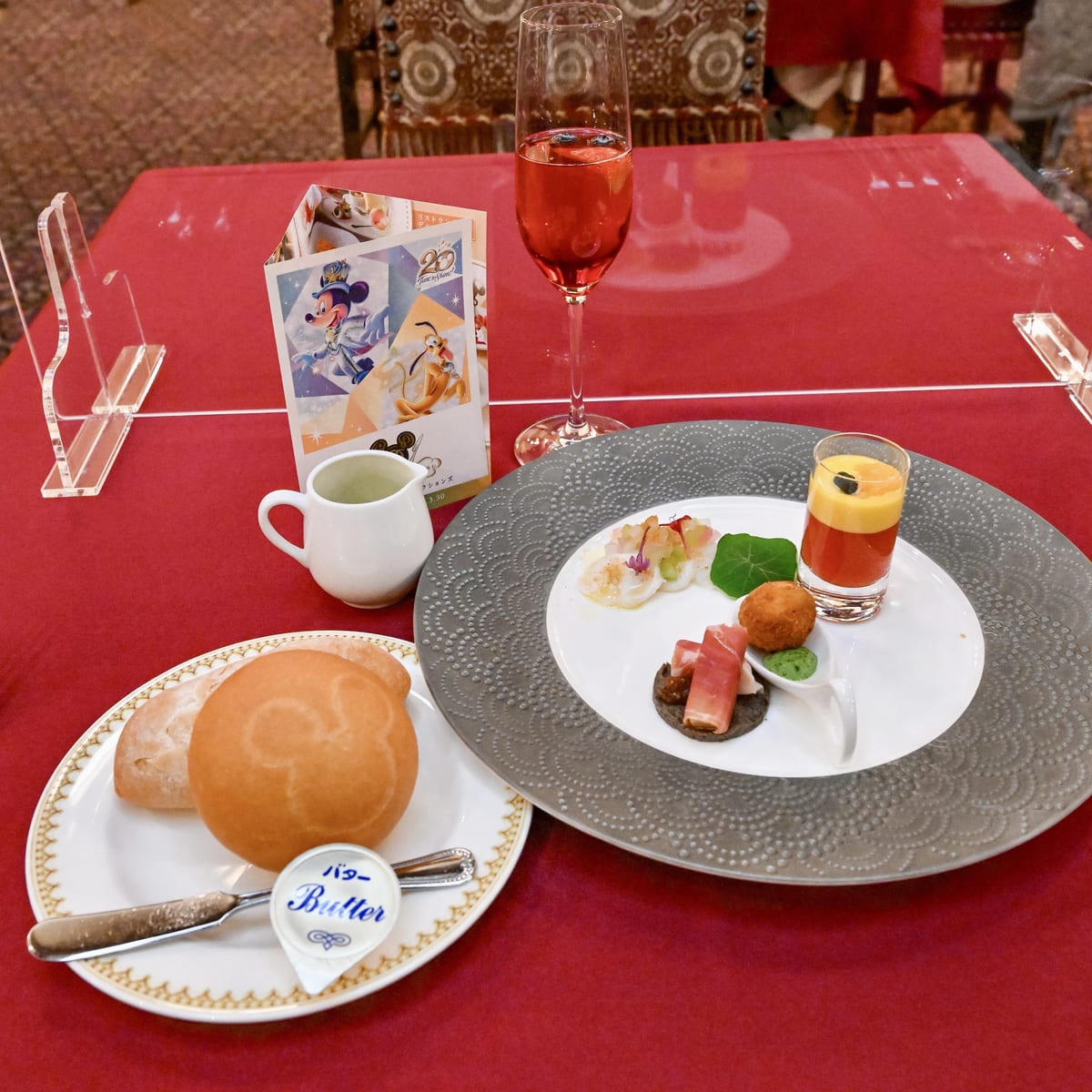 スペインとポルトガルの伝統料理をアレンジ マゼランズ 22早春 東京ディズニーシー周年スペシャルコース