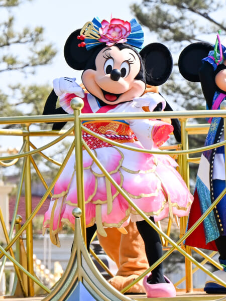東京ディズニーランド「ミニー＆フレンズのグリーティングパレード：トータリー・ミニーマウス」テーマ「情熱的なミニーマウス」ミニー4