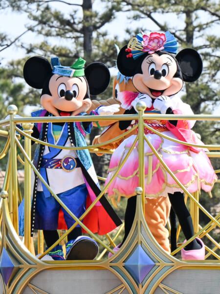 東京ディズニーランド「ミニー＆フレンズのグリーティングパレード：トータリー・ミニーマウス」テーマ「情熱的なミニーマウス」ミニー7