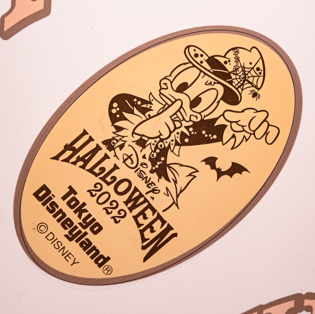 東京ディズニーランド「ペニーアーケード」"ディズニー・ハロウィーン2022"ドナルドダックスーベニアメダル