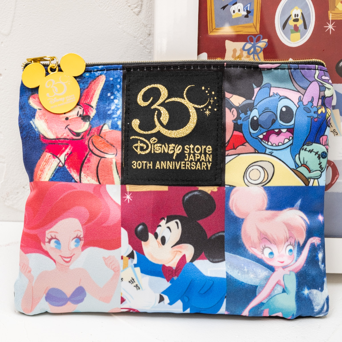 ディズニーキャラクター ポーチ フラット Disney Store Japan 30th Anniversary