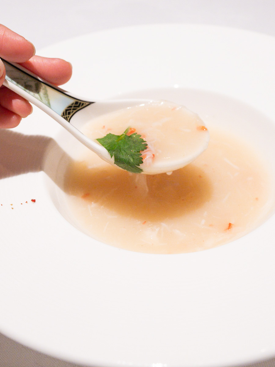蟹肉と蕪のスープ2