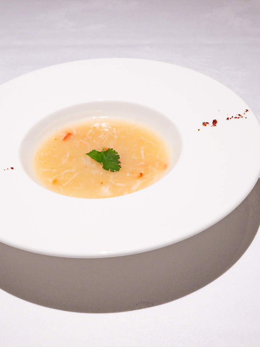 蟹肉と蕪のスープ