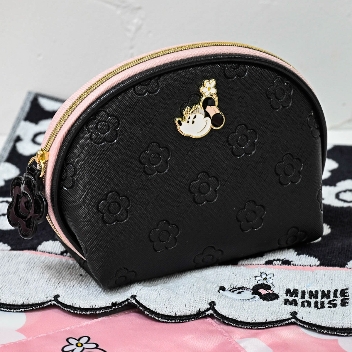 【MARY QUANT】ミニー ポーチ MINNIE DAY 2023