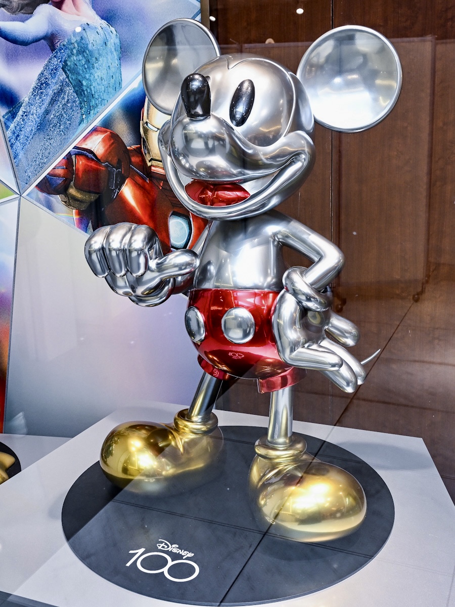 ビースト・キングダム【マスタークラフト等身大】『ディズニー100』ミッキーマウス（プラチナカラー）