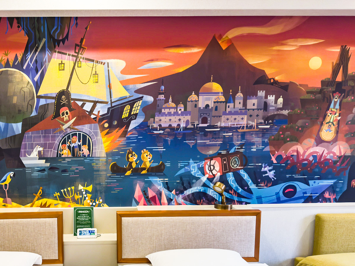 東京ディズニーセレブレーションホテル：ディスカバー　客室壁紙アート