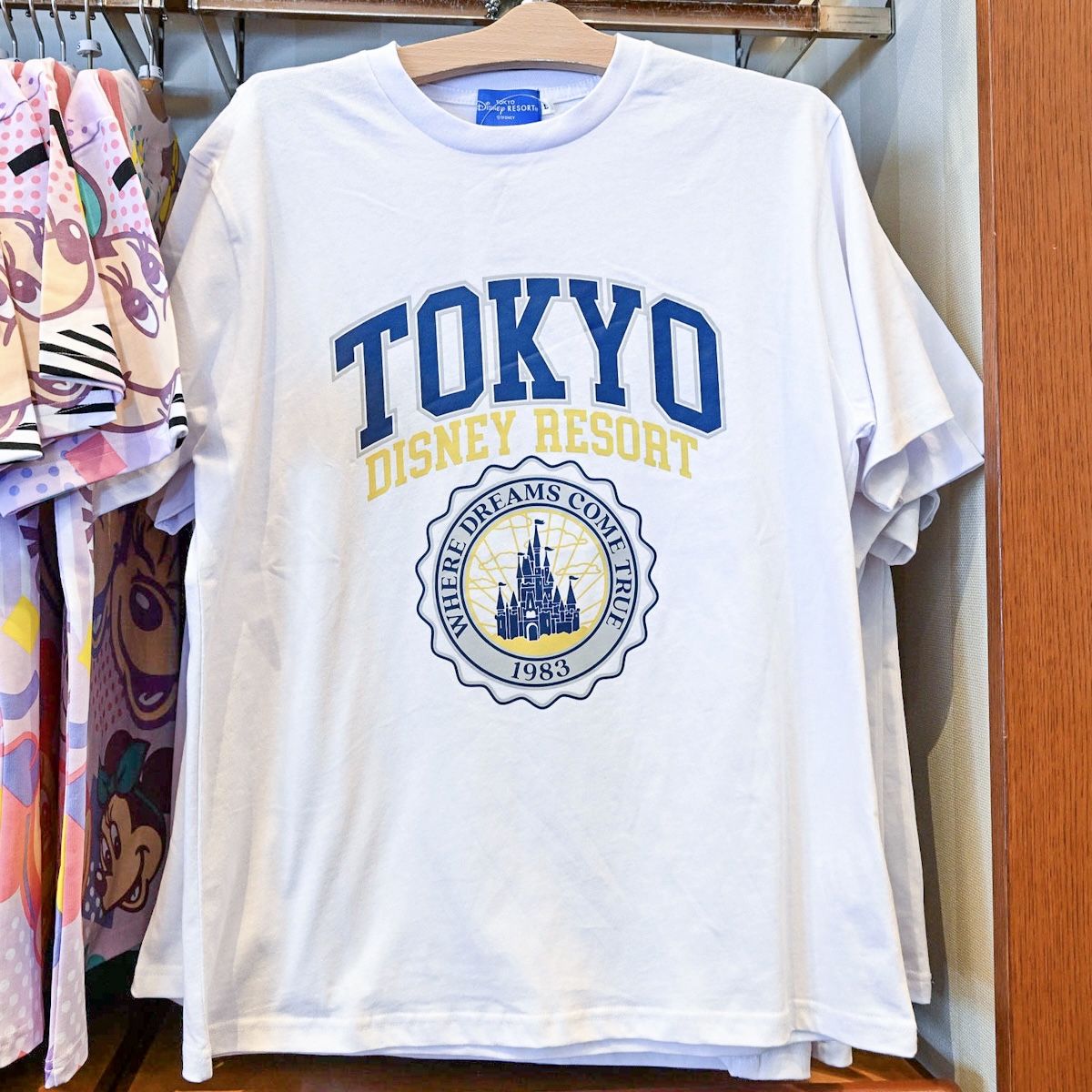 東京ディズニーランド「シンデレラ城」Tシャツ