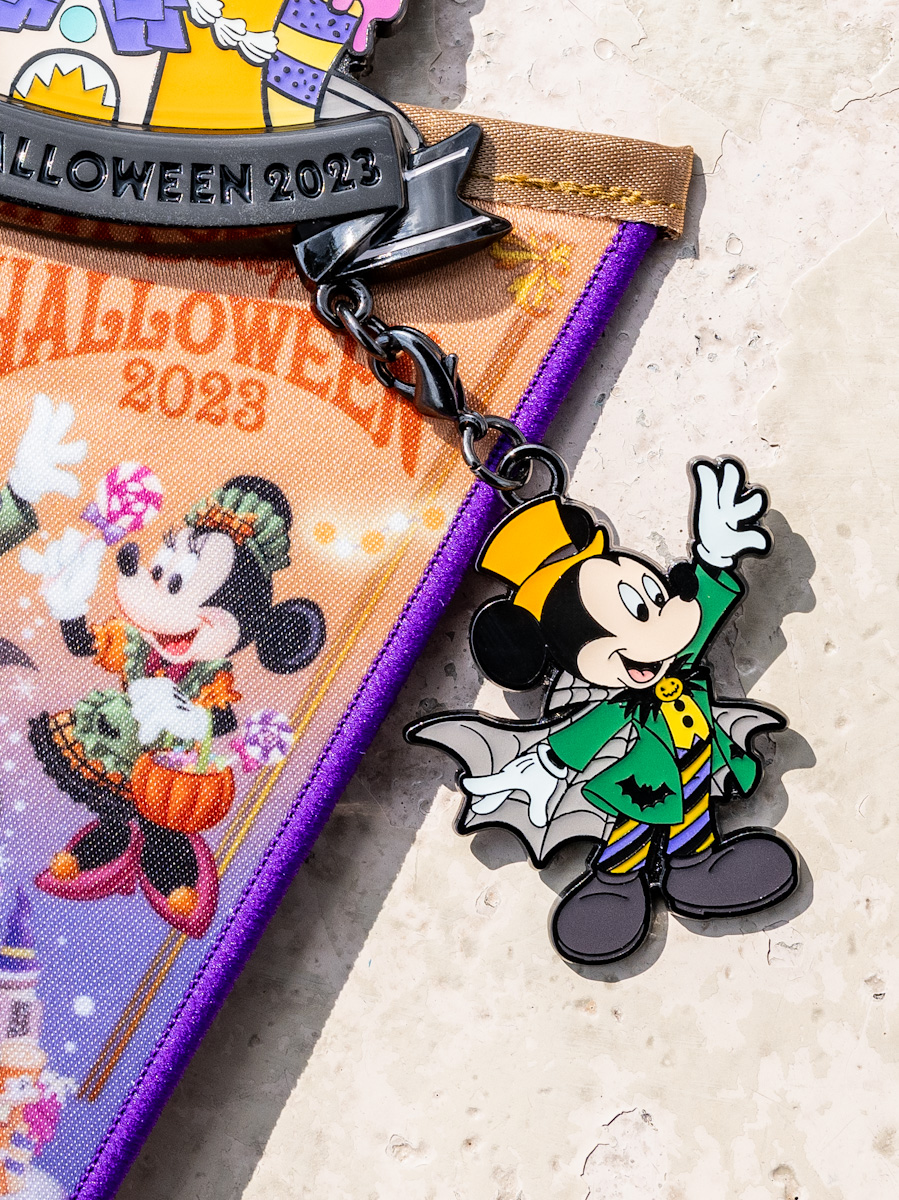 ディズニー40周年♥ハロウィン2023 おばけ トレーナー 完売品-