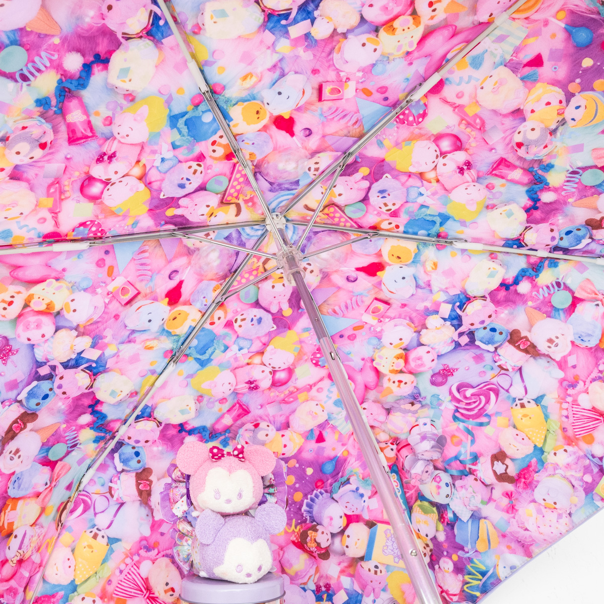 ツムツム ディズニーキャラクター 折りたたみ傘 晴雨兼用 ポーチ付き DISNEY ARTIST COLLECTION by Sebastian Masuda　デザイン